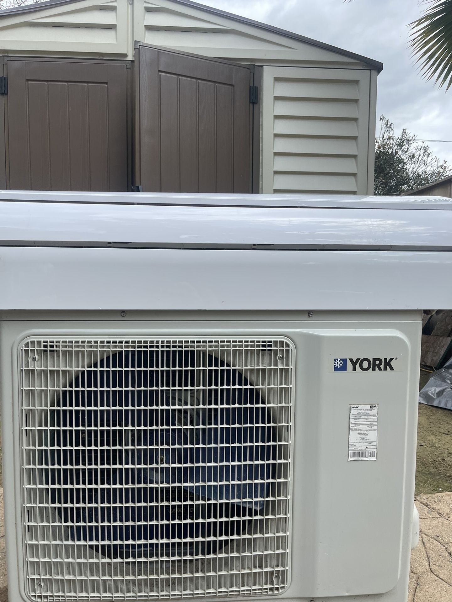 York 24000 Btu Mini Split With Ac/heat