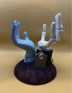 Bath & Body Works Jack Skellington & Sally Hands Pedestal 3-Wick Candle Holder