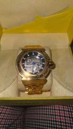 Invivcta gold Watch (New)