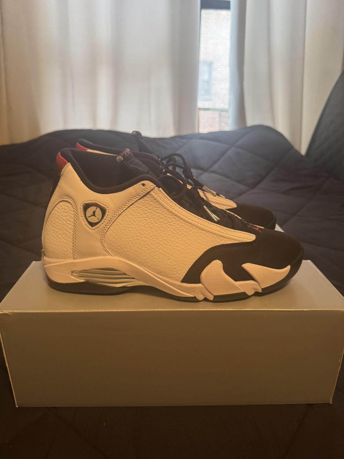 Jordan 14 Retro Black Toe Size 10