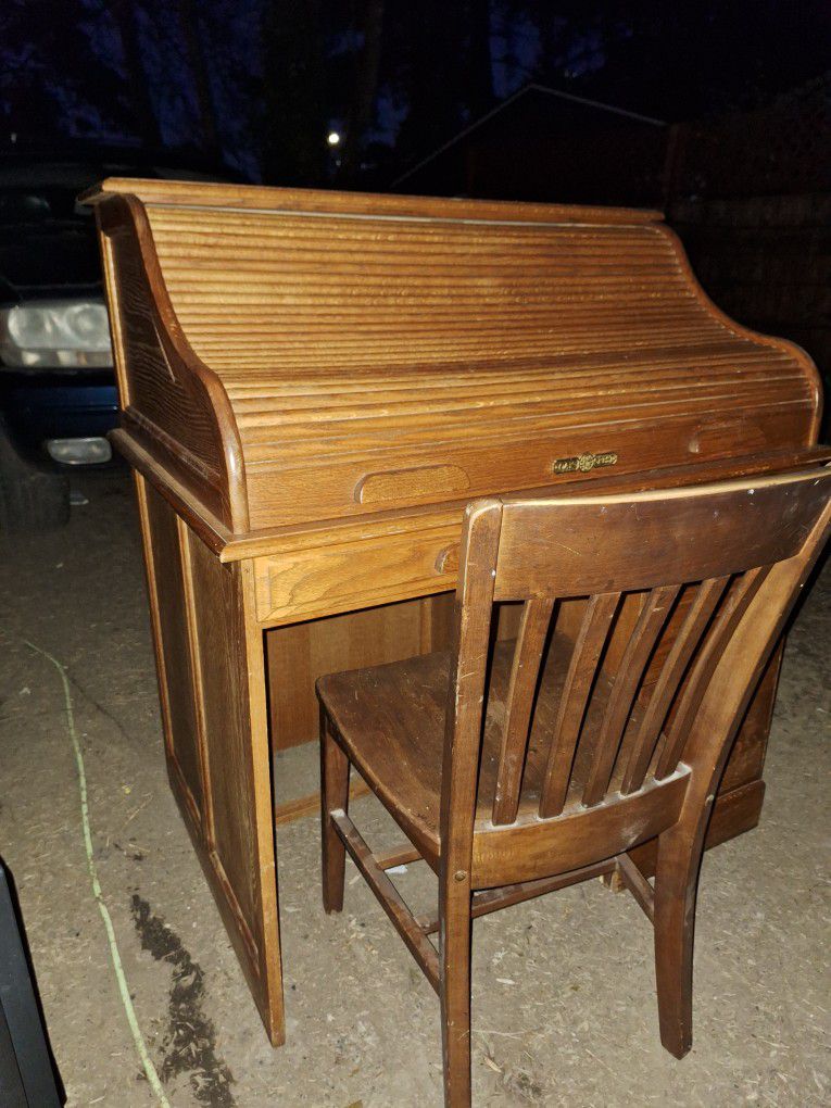 OAK CREST Solid Wood Roll Top Desk And Antique Solid Wood Chair