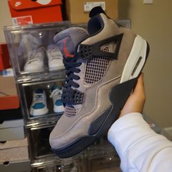 Jordan 4 Taupe Haze 