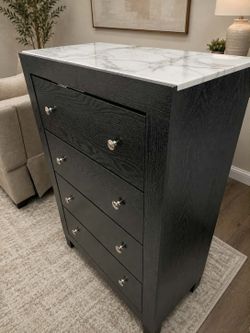 New Black Chest Of Drawers