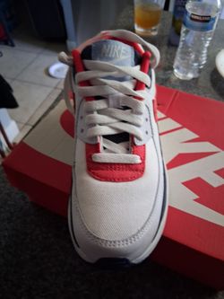Nike Air Max 90 in the "USA Denim" colorway.