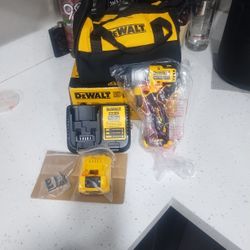 DeWalt Impact Wrench 12 Volt