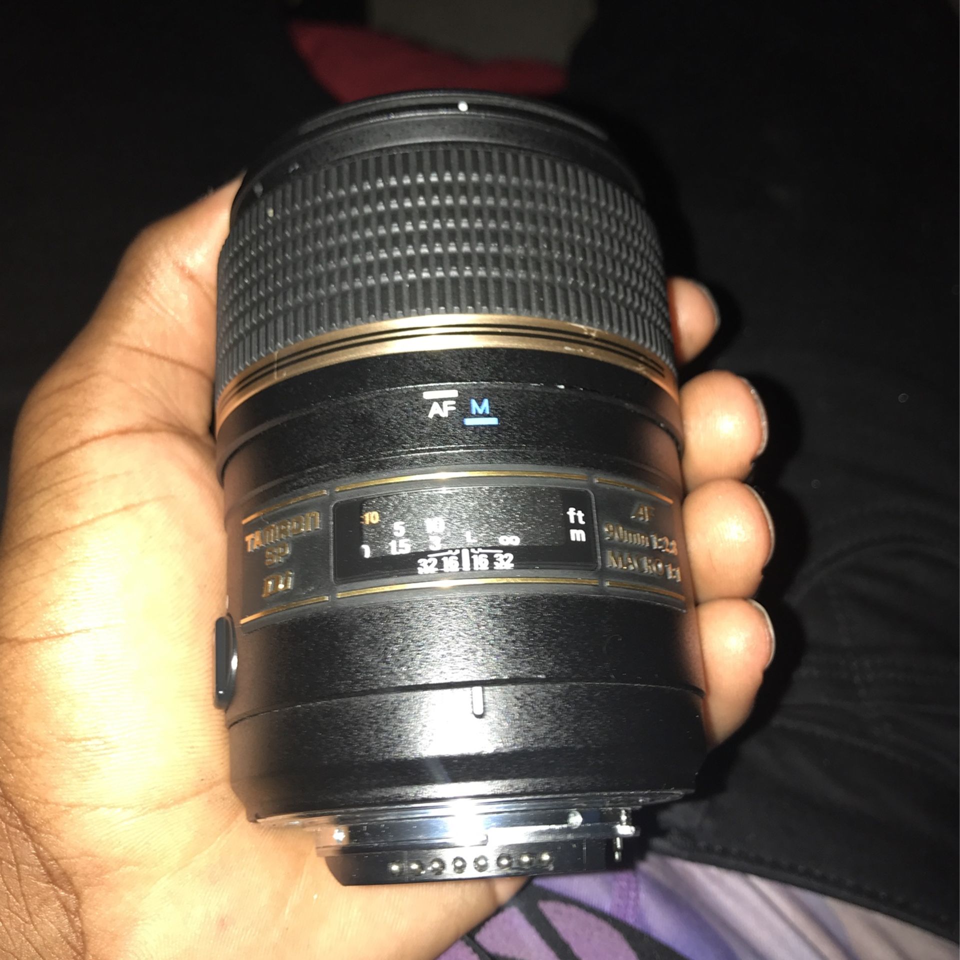 Tamron AF 90mm f/2.8 Macro 1:1 SP Di for Canon EF