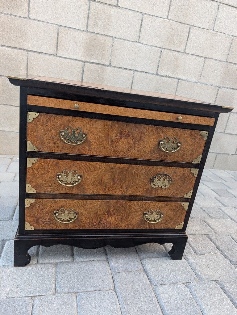 Dresser Century Length 21 In W 18 In Hight 26 And A Half In