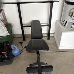 Weight Bench 