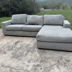 *FREE DELIVERY* Ethan Allen Gray 2 Piece Chaise Sectional 