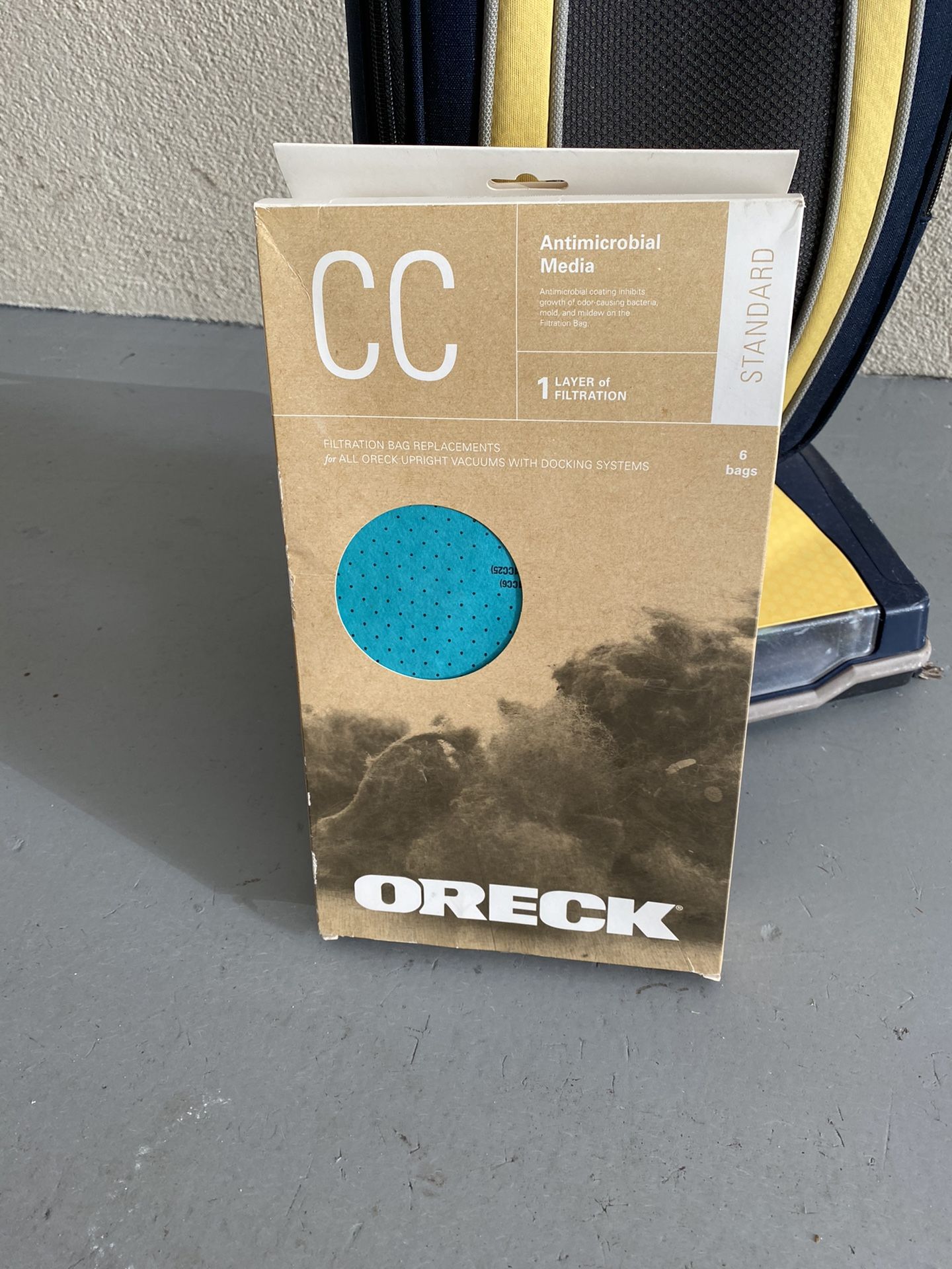 Oreck Gold XL Vacuum for Sale in Jupiter, FL OfferUp