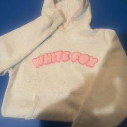 White Fox Hoody & Edikted