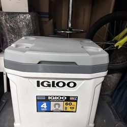 IGLOO Cooler 