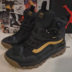 Authenticity Guarantee
New Vans Ultrarange Exo Hi GORE-TEX MTE-3 Boots Gold COLD WEATHER Men's Sz 8