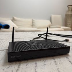 Control4 EA-3 Smart Home Controller – Works, Clean