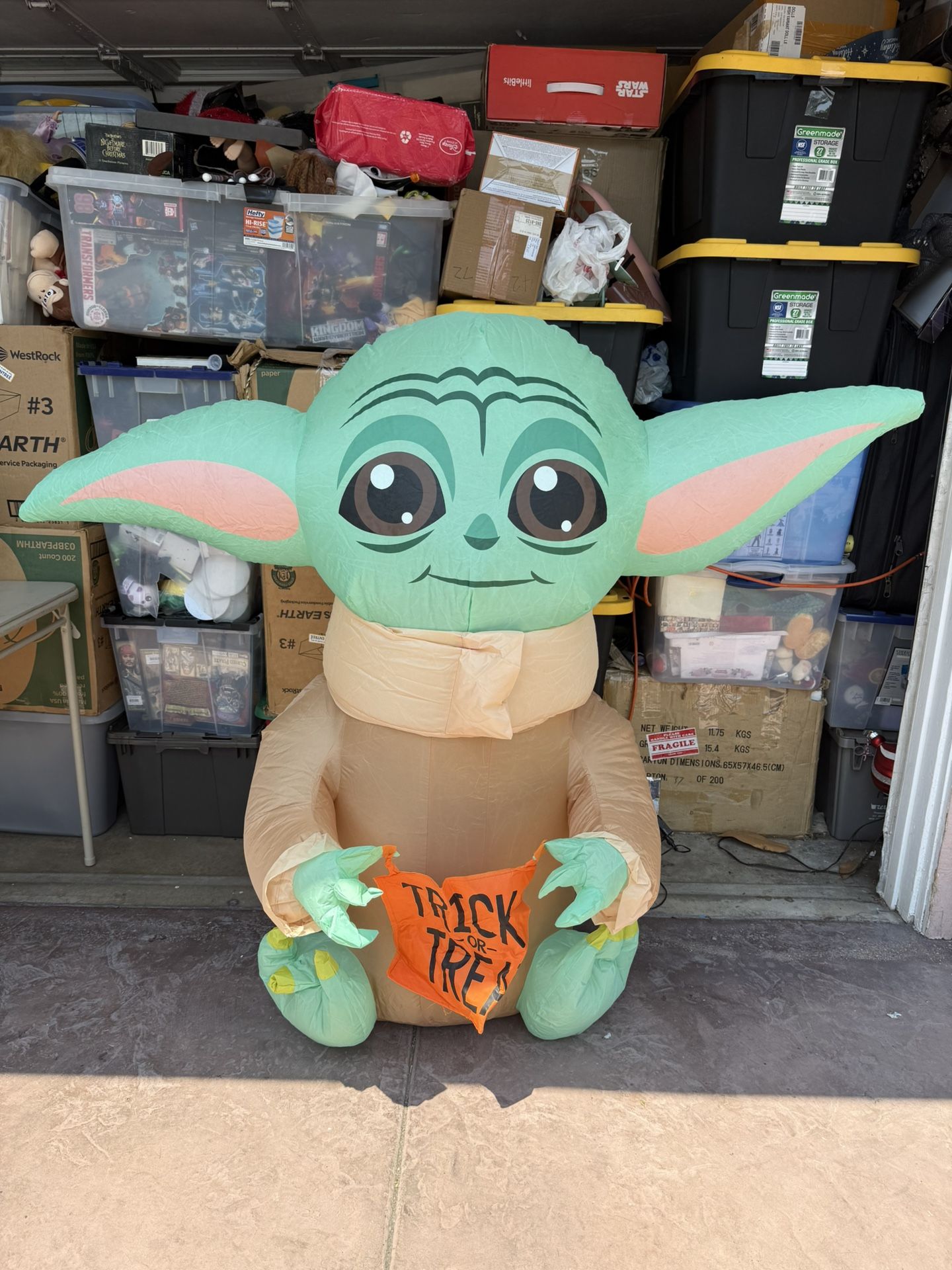 Disney Star Wars 5' Airblown Inflatable GROGU Baby Yoda Yard Holiday Decoration