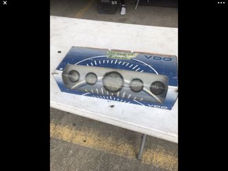 Universal gauges. Mechanical $100