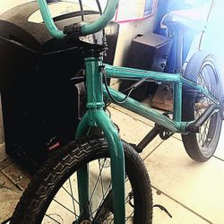 Fit Bike Co. 20 Inch B M X