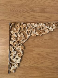 Vintage Iron Shabby Shelf Brackets