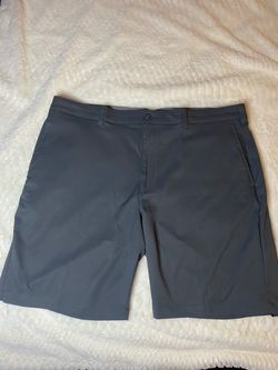 Ben Hogan Men’s Size 40 Gray Stretch Golf Shorts 9” Inseam NWT
