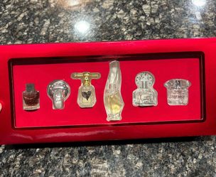 NEW 6 PIECE LUXURY FRAGRANCE GIFT SET $45!!!