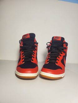 Pre-Loved Women’s Black Red Bred Sneaker Dunk Sky Hi Hidden Wedge Heel 644877-015 Size 8