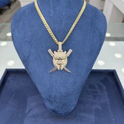Pendant Ninja 🥷 Diamonds Real And Gold  2,5 Inch High 