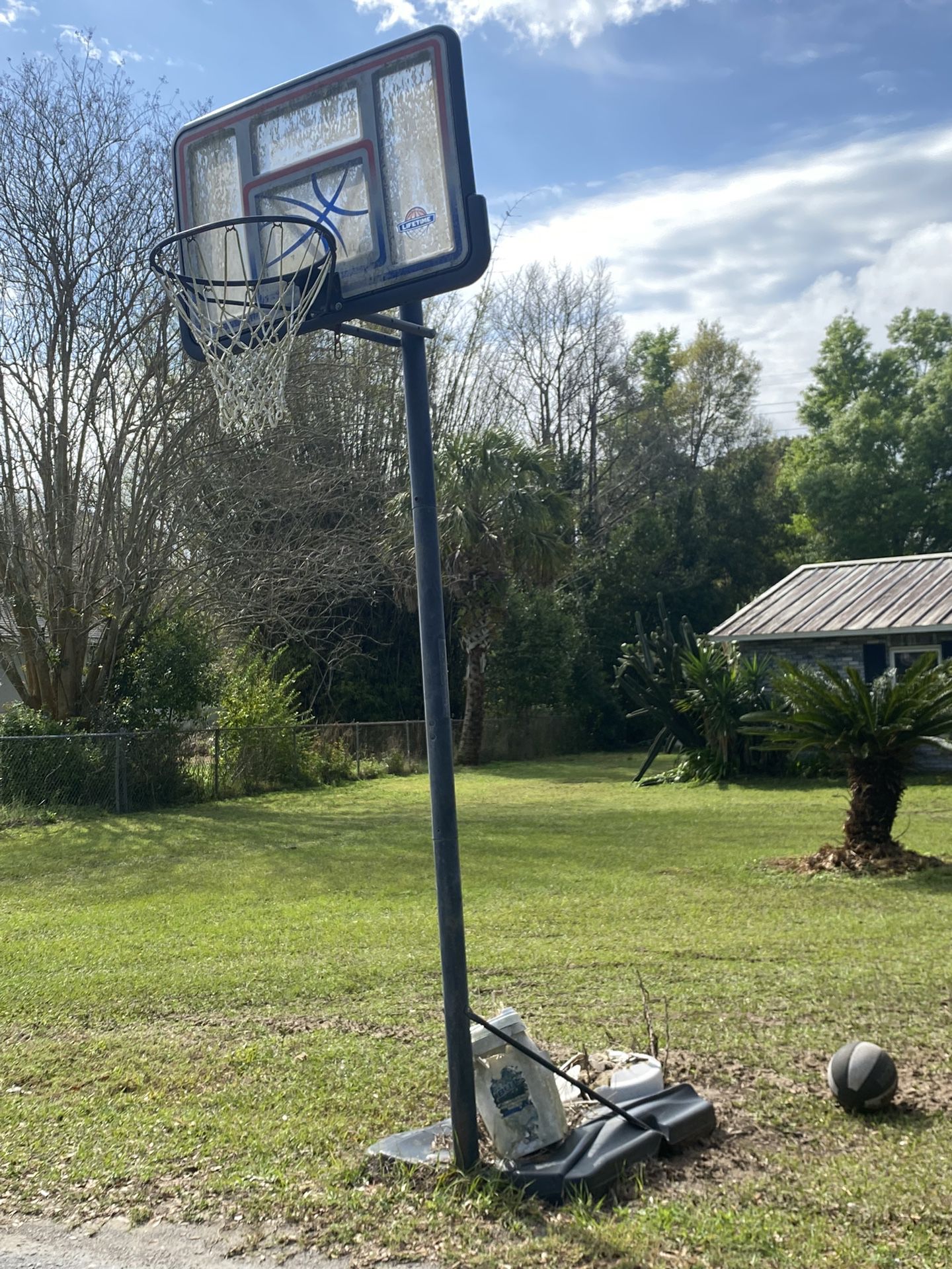 Basket Ball Hoop 