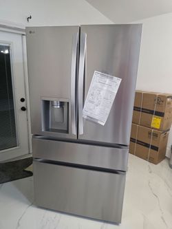 Nevera 4 puertas nueva 1 año de garantía