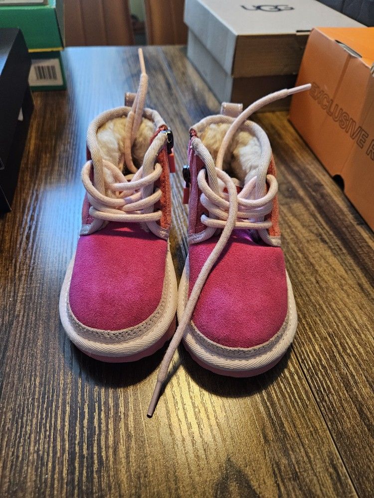 Uggs Sz7 Toddler