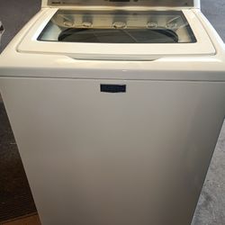 Heavy Duty Maytag Bravos Washer With Extra Big Tub Works Great Free Delivery