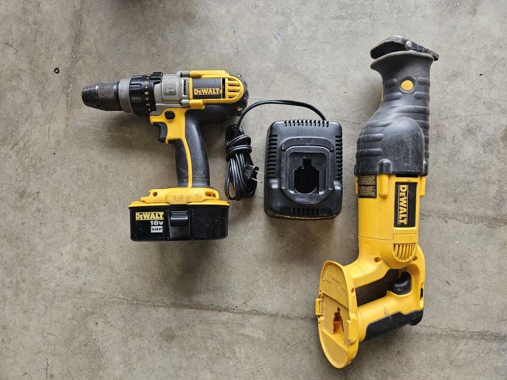 Dewalt 18v Drill W Hammer Action & Saw Zaw