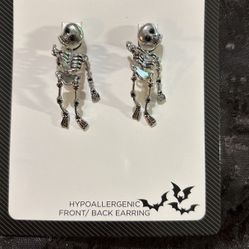 Skelton Dangling earrings