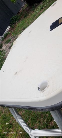 Poling platform