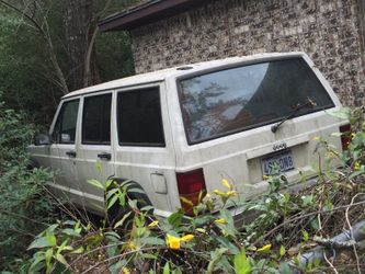 REDUCED!!! '96 Jeep Cherokee - want to sell ASAP!!