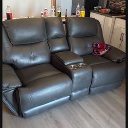 Black Couch Recliner
