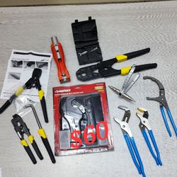 Assorted Plumbing Tool Set 