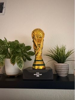 FIFA WORLD CUP TROPHY
