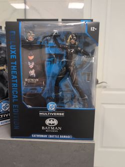 McFarland Catwoman battle damage Batman return deluxe theater edition