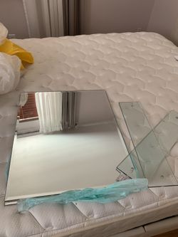 Mirror for the bathrooms