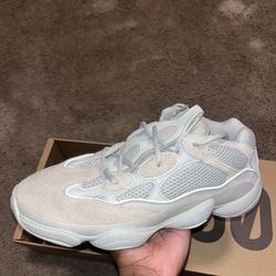 Yeezy 500 Salt 