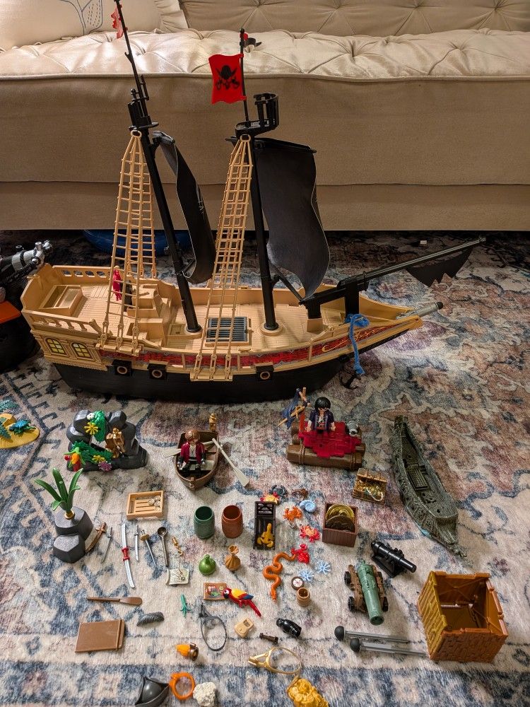 Playmobil Pirates And Vikings Toys +How To Train Your Dragon Figures+ Exta