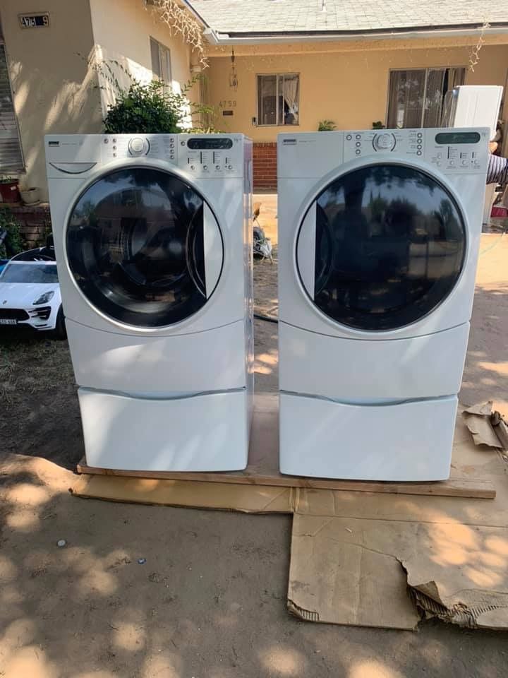 Kenmore washer and electric dryer both work great . I can delivery