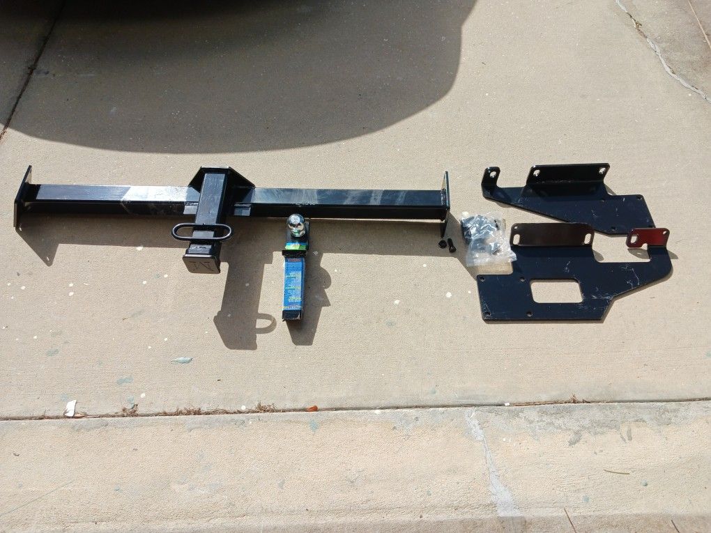 TOW AND HITCH SET