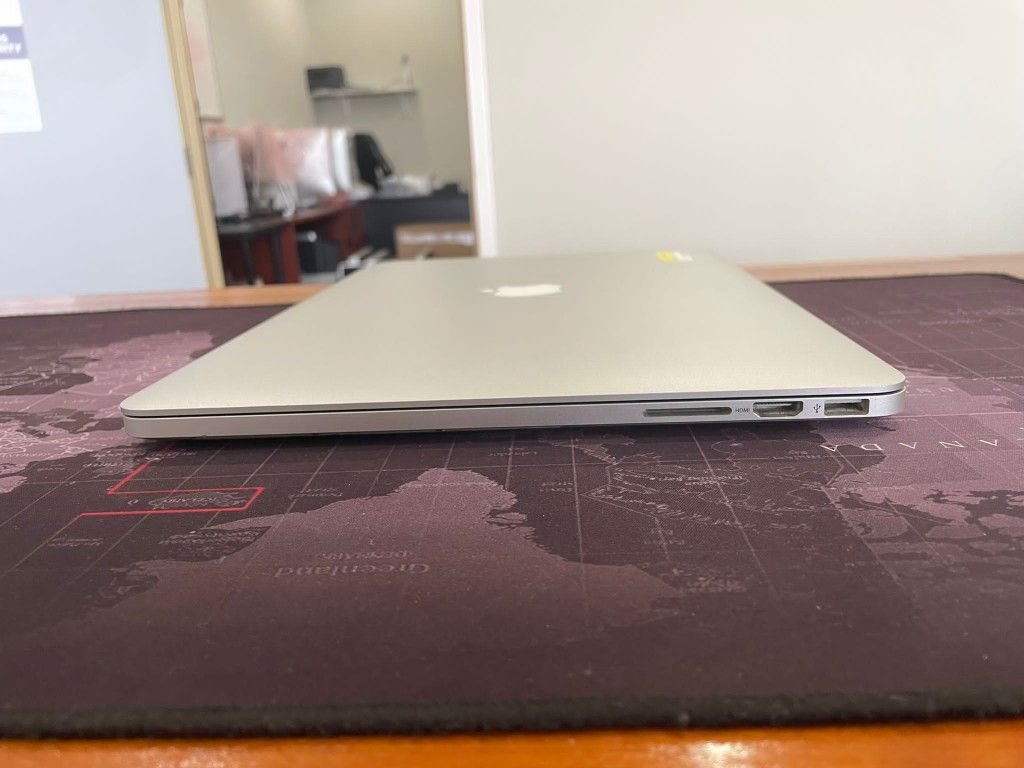 APPLE MACBOOK PRO 15” RETINA 2012 Core i7 8GB RAM 500GB Flash