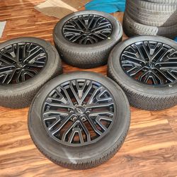 22" GMC YUKON WHEELS AND TIRES