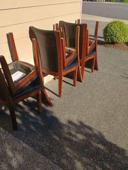 6 chair glass table Seahawks dinnete