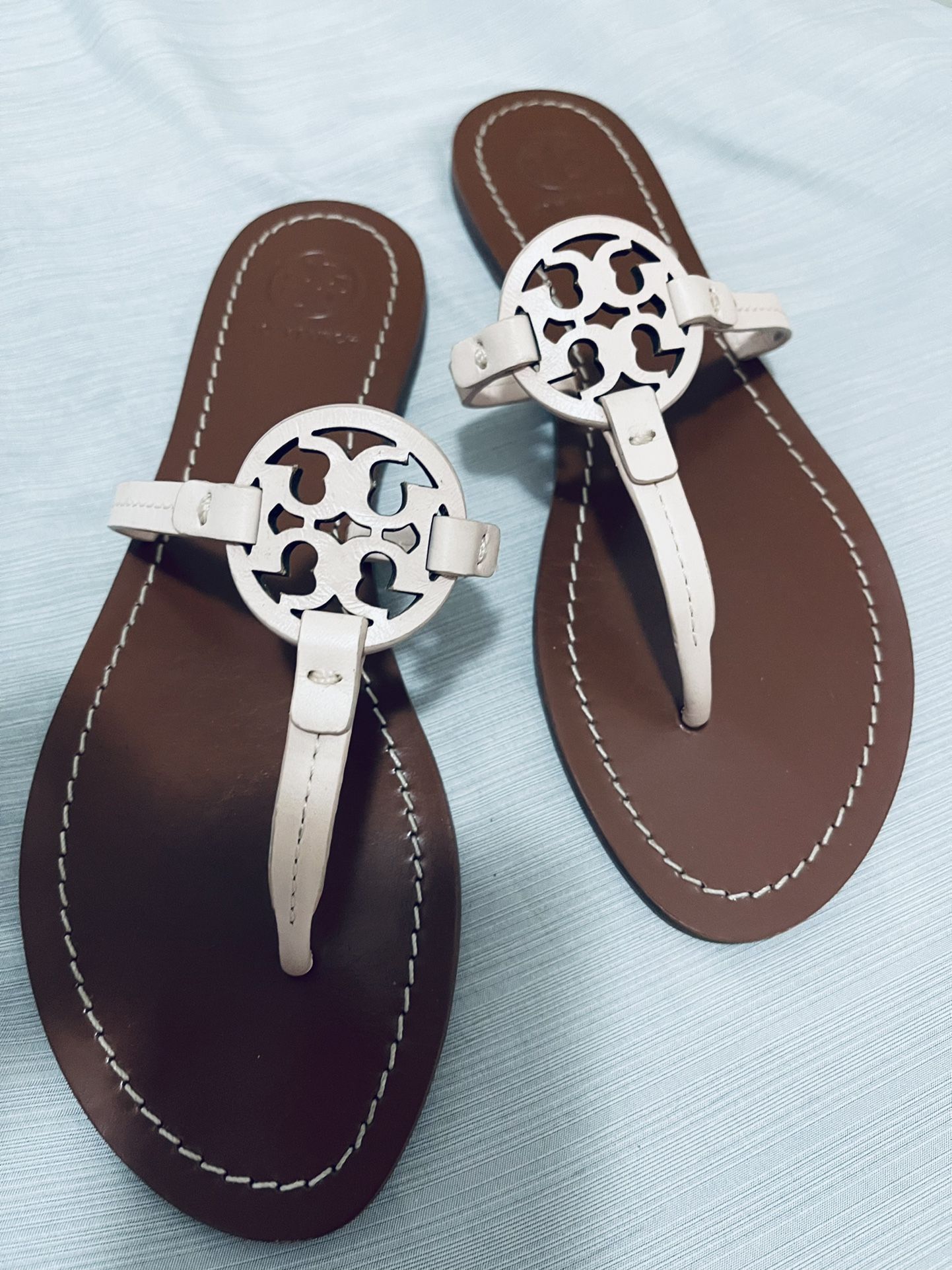 Tory Burch Size 7.5 Excellent Conditions 