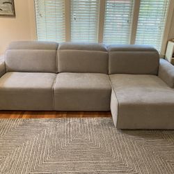 BRAND NEW Vaughn Sectional- Living Spaces 