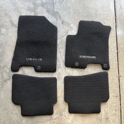 Hyundai Venue Carpet Floor Mats