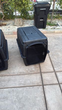 Petmate  pet Porter / pet kennel traditional 40 inch large  $125 each